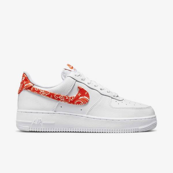 Zapatillas Nike Air Force 1 07 Mujer Blancas Naranjas | NK763EVW