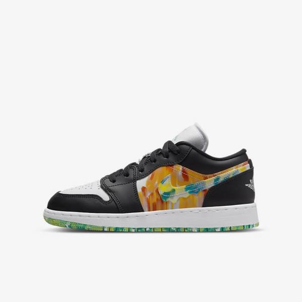 Zapatillas Nike Air Jordan 1 Low SE Older Niños Negras Naranjas Blancas | NK425VKS