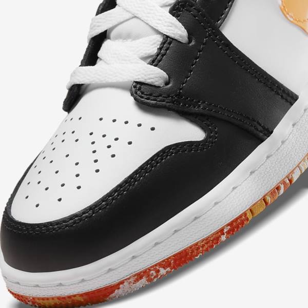 Zapatillas Nike Air Jordan 1 Mid SE Older Niños Negras Naranjas Blancas | NK198ICX