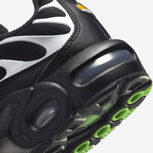 Zapatillas Nike Air Max Plus Hombre Negras Verde Metal Plateadas Negras | NK716KDS