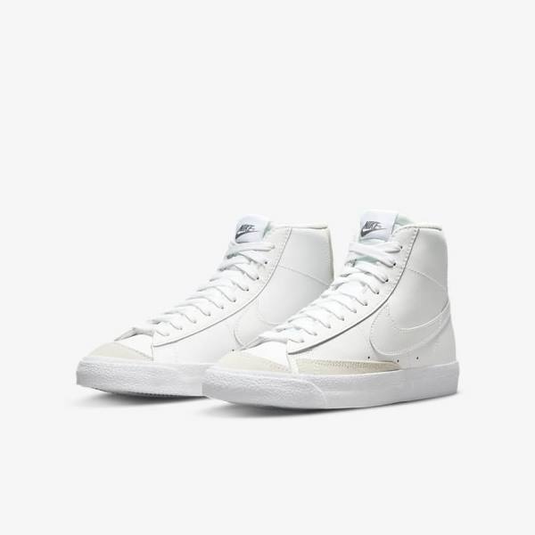 Zapatillas Nike Blazer Mid 77 Older Niños Blancas Marrones Claro Blancas | NK253BVM