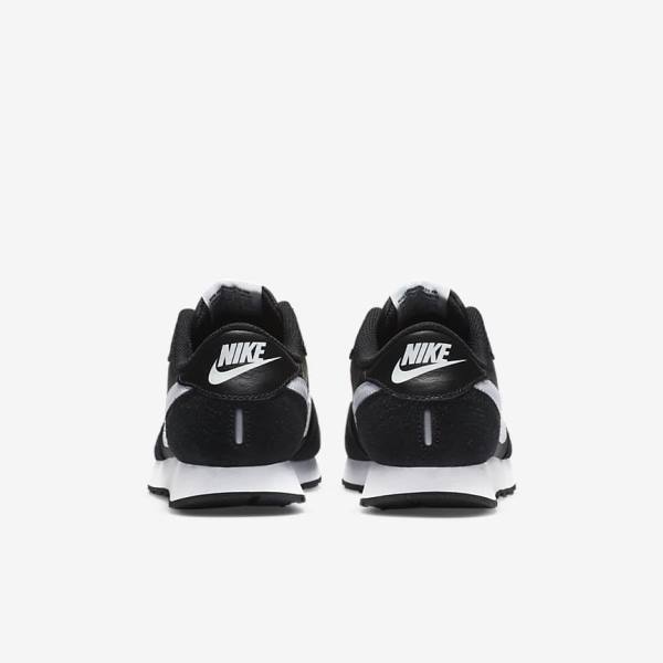 Zapatillas Nike MD Valiant Older Niños Negras Blancas | NK172SEI