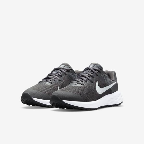 Zapatillas Running Nike Revolution 6 Older Carretera Niños Gris Blancas | NK890SPN