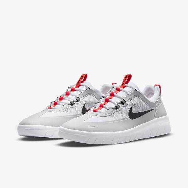 Zapatillas Skate Nike SB Nyjah Free 2 Hombre Gris Blancas Rojas Claro Negras | NK510UDW