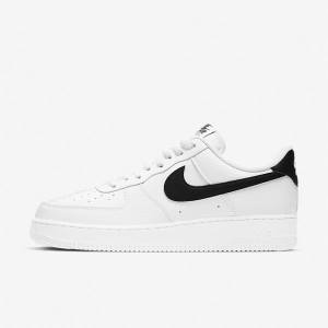 Zapatillas Nike Air Force 1 07 Hombre Blancas Negras | NK804COZ