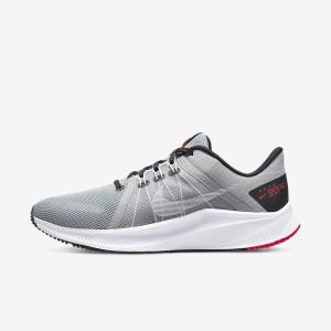 Zapatillas Running Nike Quest 4 Carretera Hombre Gris Claro Negras Rojas Blancas | NK984ZJU